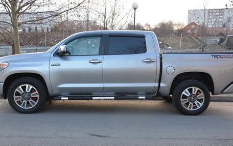 Toyota Tundra II, 2021 год, 5 850 000 рублей, 3 фотография