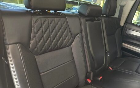 Toyota Tundra II, 2021 год, 5 850 000 рублей, 8 фотография