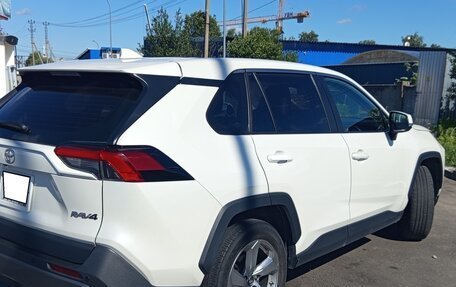 Toyota RAV4, 2020 год, 3 225 000 рублей, 6 фотография