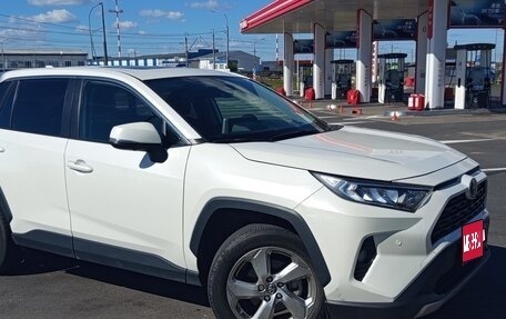 Toyota RAV4, 2020 год, 3 225 000 рублей, 7 фотография