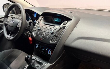 Ford Focus III, 2018 год, 990 000 рублей, 11 фотография