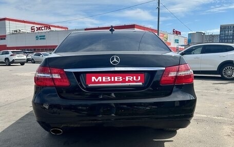 Mercedes-Benz E-Класс, 2011 год, 1 230 000 рублей, 5 фотография