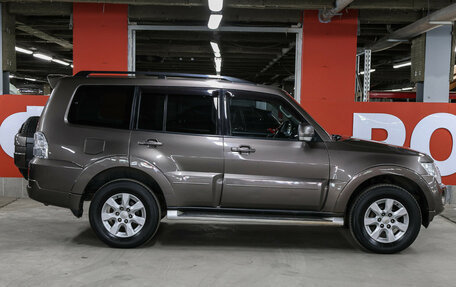 Mitsubishi Pajero IV, 2011 год, 2 177 000 рублей, 5 фотография