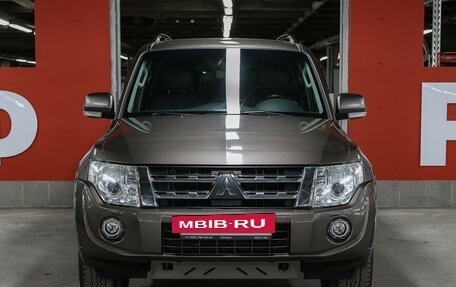 Mitsubishi Pajero IV, 2011 год, 2 177 000 рублей, 3 фотография