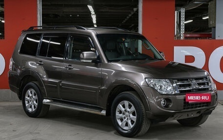 Mitsubishi Pajero IV, 2011 год, 2 177 000 рублей, 4 фотография
