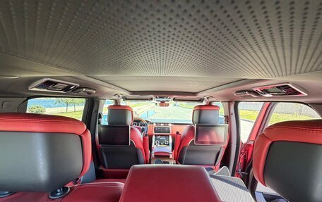 Land Rover Range Rover IV рестайлинг, 2018 год, 6 200 000 рублей, 17 фотография