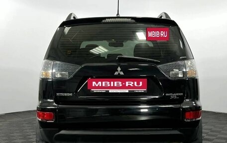 Mitsubishi Outlander III рестайлинг 3, 2012 год, 1 350 000 рублей, 7 фотография