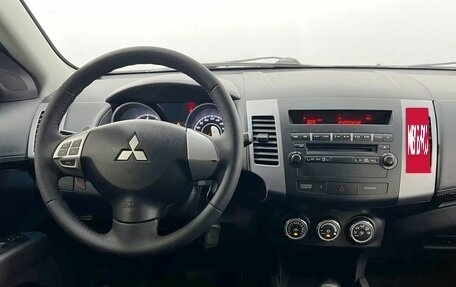 Mitsubishi Outlander III рестайлинг 3, 2012 год, 1 350 000 рублей, 16 фотография