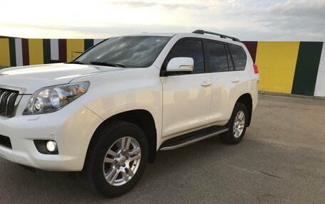 Toyota Land Cruiser Prado 150 рестайлинг 2, 2012 год, 3 300 000 рублей, 8 фотография