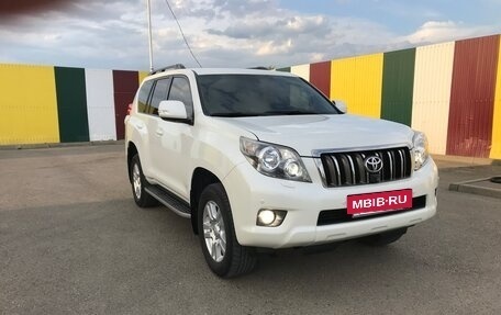 Toyota Land Cruiser Prado 150 рестайлинг 2, 2012 год, 3 300 000 рублей, 5 фотография