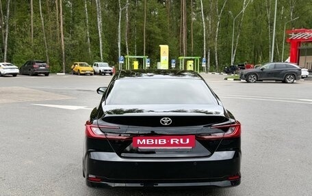 Toyota Camry, 2024 год, 4 400 000 рублей, 6 фотография