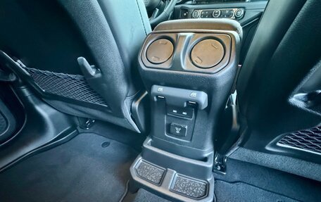 Jeep Wrangler, 2025 год, 8 590 000 рублей, 27 фотография