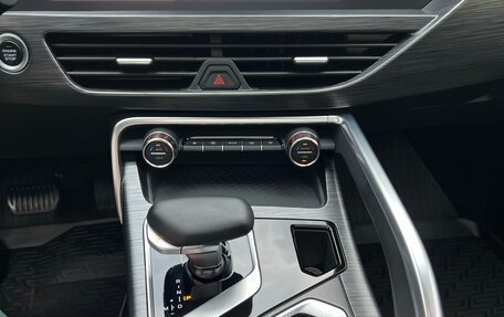 Geely Tugella FY11, 2024 год, 3 400 000 рублей, 12 фотография