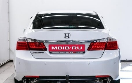 Honda Accord IX рестайлинг, 2013 год, 1 470 000 рублей, 8 фотография