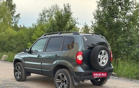 Chevrolet Niva I рестайлинг, 2012 год, 600 000 рублей, 2 фотография