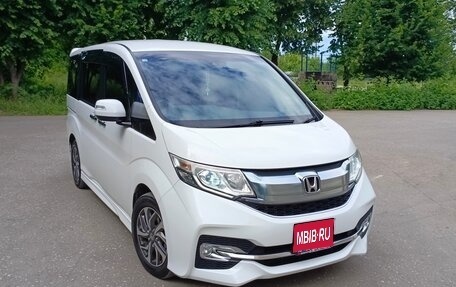 Honda Stepwgn IV, 2016 год, 1 950 000 рублей, 1 фотография