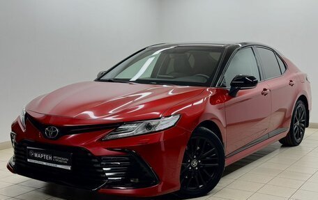 Toyota Camry, 2021 год, 3 238 000 рублей, 1 фотография