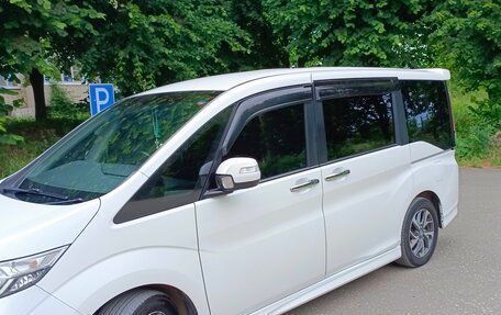 Honda Stepwgn IV, 2016 год, 1 950 000 рублей, 6 фотография