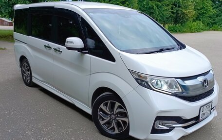 Honda Stepwgn IV, 2016 год, 1 950 000 рублей, 8 фотография