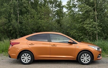 Hyundai Solaris II рестайлинг, 2017 год, 1 290 000 рублей, 4 фотография