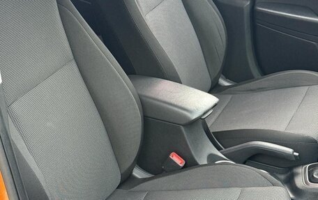 Hyundai Solaris II рестайлинг, 2017 год, 1 290 000 рублей, 18 фотография