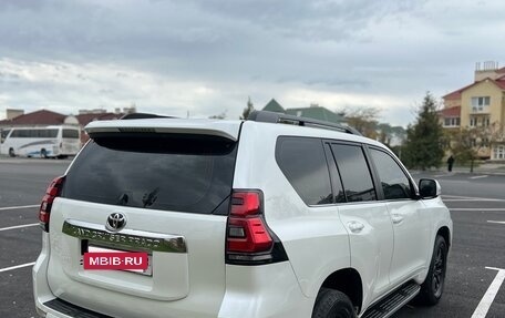 Toyota Land Cruiser Prado 150 рестайлинг 2, 2018 год, 4 750 000 рублей, 4 фотография