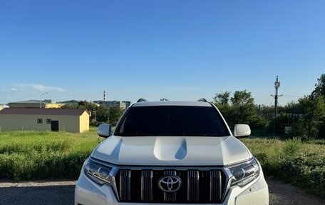 Toyota Land Cruiser Prado 150 рестайлинг 2, 2018 год, 4 750 000 рублей, 15 фотография