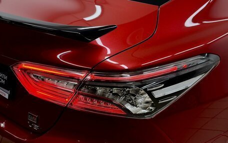 Toyota Camry, 2021 год, 3 238 000 рублей, 10 фотография