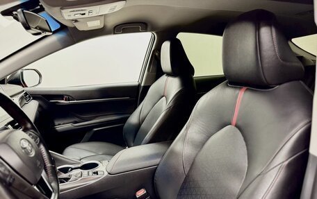 Toyota Camry, 2021 год, 3 238 000 рублей, 13 фотография