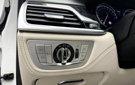 BMW 7 серия, 2017 год, 3 398 000 рублей, 10 фотография