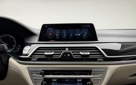 BMW 7 серия, 2017 год, 3 398 000 рублей, 19 фотография