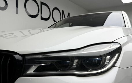 BMW 7 серия, 2017 год, 3 398 000 рублей, 28 фотография