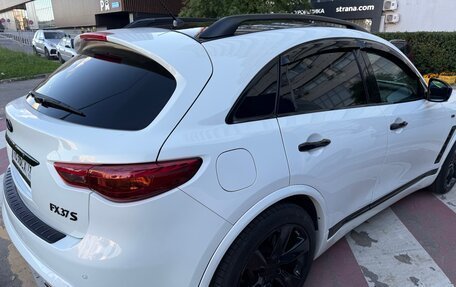 Infiniti FX II, 2011 год, 2 300 000 рублей, 3 фотография