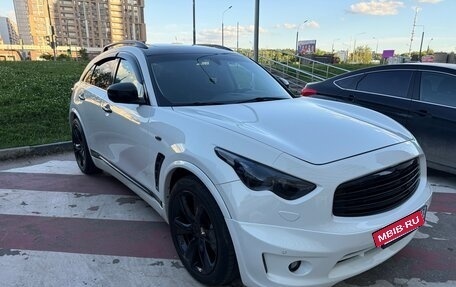 Infiniti FX II, 2011 год, 2 300 000 рублей, 8 фотография