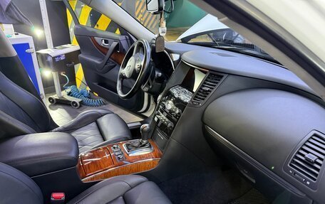 Infiniti FX II, 2011 год, 2 300 000 рублей, 16 фотография