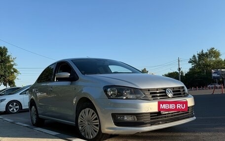 Volkswagen Polo VI (EU Market), 2017 год, 1 430 000 рублей, 2 фотография