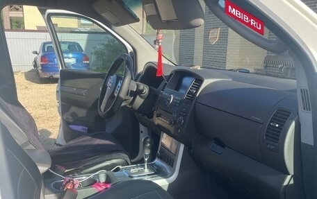 Nissan Pathfinder, 2013 год, 1 650 000 рублей, 11 фотография