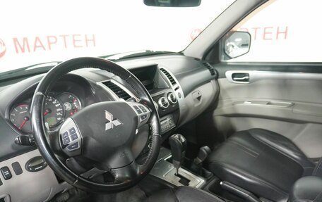 Mitsubishi Pajero Sport II рестайлинг, 2014 год, 1 568 000 рублей, 9 фотография