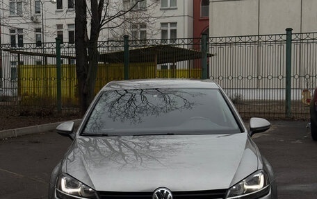 Volkswagen Golf VII, 2013 год, 1 020 000 рублей, 2 фотография
