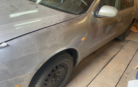 Nissan Maxima VIII, 2000 год, 320 000 рублей, 4 фотография