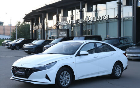 Hyundai Elantra, 2022 год, 2 050 000 рублей, 1 фотография