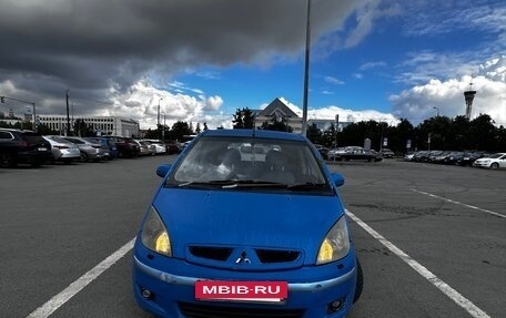 Mitsubishi Colt VI рестайлинг, 2002 год, 190 000 рублей, 19 фотография