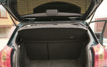 Toyota Corolla, 2005 год, 640 000 рублей, 9 фотография