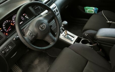 Toyota Corolla, 2005 год, 640 000 рублей, 5 фотография