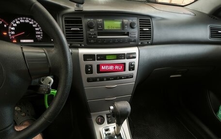 Toyota Corolla, 2005 год, 640 000 рублей, 3 фотография
