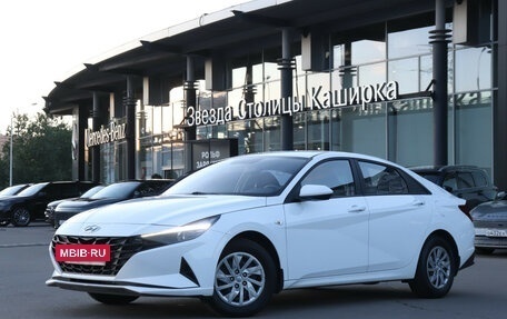 Hyundai Elantra, 2022 год, 2 050 000 рублей, 20 фотография