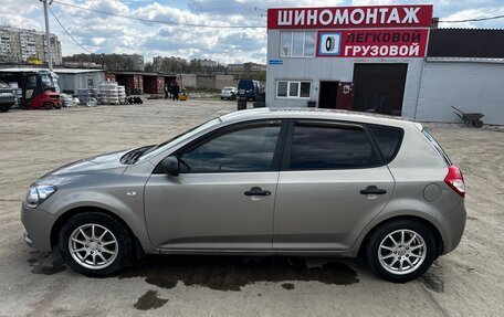 KIA cee'd I рестайлинг, 2010 год, 600 000 рублей, 5 фотография