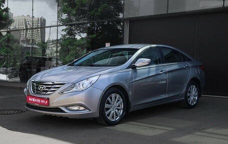 Hyundai Sonata VI, 2010 год, 1 200 000 рублей, 1 фотография