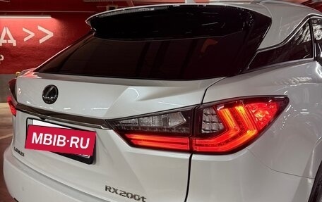 Lexus RX IV рестайлинг, 2017 год, 3 200 000 рублей, 7 фотография
