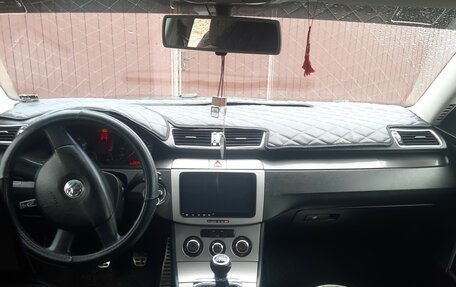 Volkswagen Passat B6, 2005 год, 590 000 рублей, 4 фотография